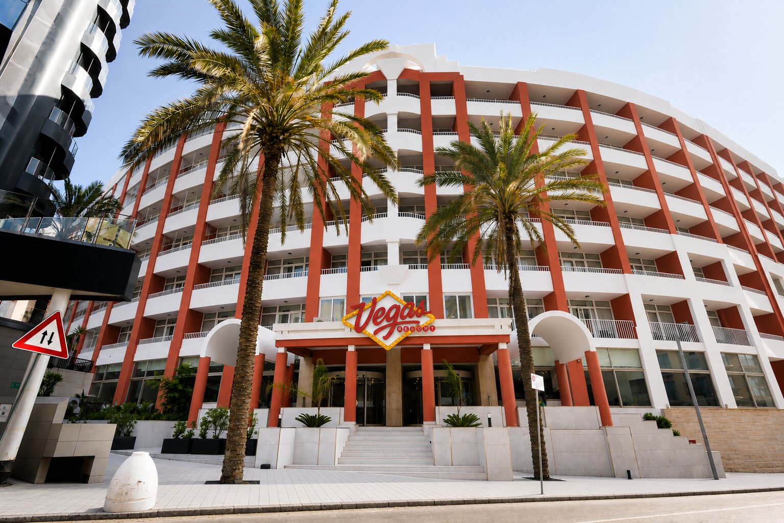 Stay Bold. Stay Vegas.
